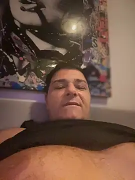 SecretlyDD online show from January 2025 05:41:01 PM
