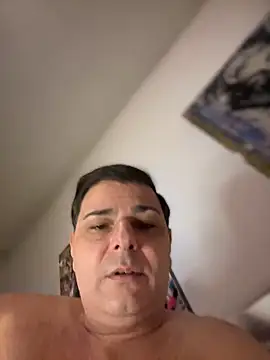 SecretlyDD online show from January 2025 04:52:01 PM