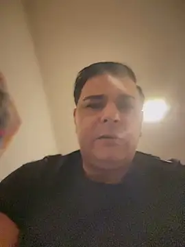 SecretlyDD online show from January 2025 08:25:01 PM