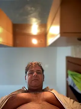 Snapshot of SecretlyDD chatting on October 2025 08:14:01 AM SecretlyDD online show from October 2025 08:14:01 AM