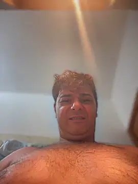 Snapshot of SecretlyDD chatting on October 2025 07:03:02 PM SecretlyDD online show from October 2025 07:03:02 PM