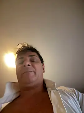 Snapshot of SecretlyDD chatting on October 2025 08:48:01 AM SecretlyDD online show from October 2025 08:48:01 AM