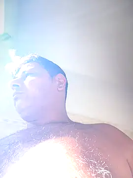 Snapshot of SecretlyDD chatting on October 2025 09:35:02 AM SecretlyDD online show from October 2025 09:35:02 AM