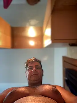 Snapshot of SecretlyDD chatting on October 2025 08:16:02 AM SecretlyDD online show from October 2025 08:16:02 AM