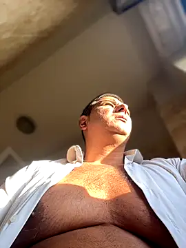 Snapshot of SecretlyDD chatting on November 2025 08:13:02 AM SecretlyDD online show from November 2025 08:13:02 AM