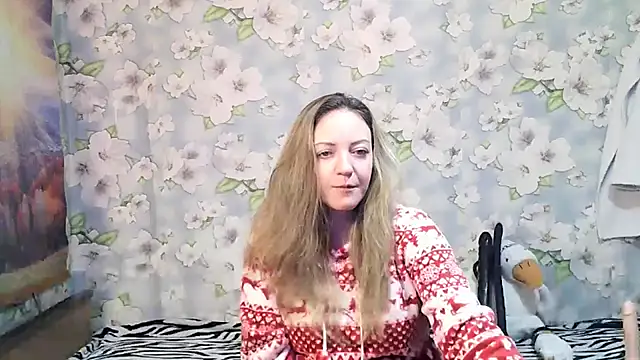 Snapshot of KattyLuuu chatting on October 2025 08:36:02 PM KattyLuuu online show from October 2025 08:36:02 PM