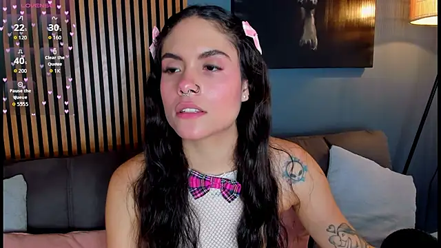 Gaby Ferrer online show from October 2025 02:13:01 PM