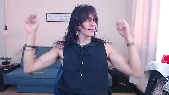 Snapshot of andreey50 chatting on February 2025 08:20:02 PM andreey50 online show from February 2025 08:20:02 PM