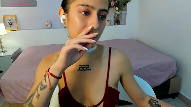 BastetEmber online show from January 2025 07:27:02 AM