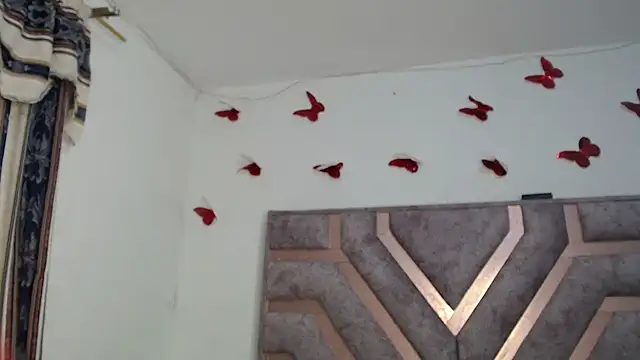 Snapshot of Anny_Fox- chatting on October 2025 03:14:02 AM Anny Fox- online show from October 2025 03:14:02 AM