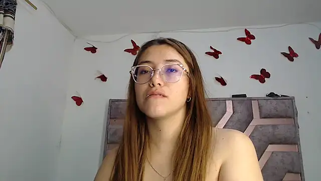 Snapshot of Anny_Fox- chatting on October 2025 03:15:02 AM Anny Fox- online show from October 2025 03:15:02 AM