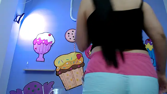 Snapshot of sweetfantacies18 chatting on February 2025 01:11:02 AM sweetfantacies18 online show from February 2025 01:11:02 AM