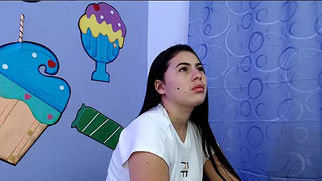 Snapshot of sweetfantacies18 chatting on March 2025 12:42:01 AM sweetfantacies18 online show from March 2025 12:42:01 AM