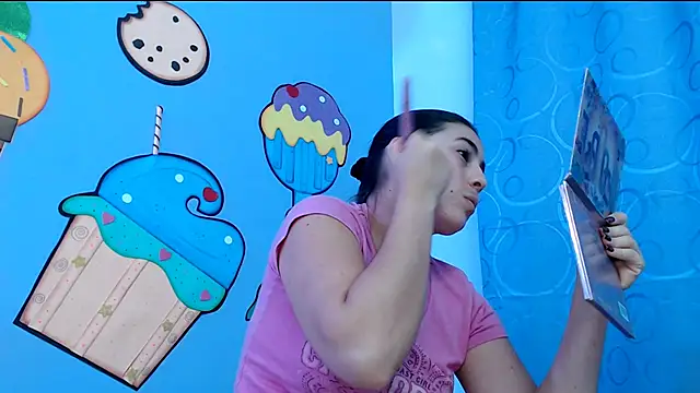 Snapshot of sweetfantacies18 chatting on March 2025 01:27:02 AM sweetfantacies18 online show from March 2025 01:27:02 AM