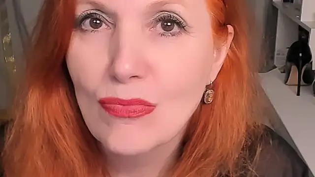 Fire-Fox-One online show from January 2025 01:00:02 AM