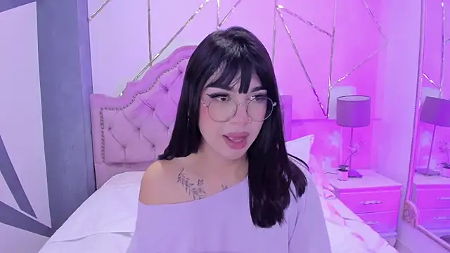 RoseCassie online show from January 2025 06:41:02 PM