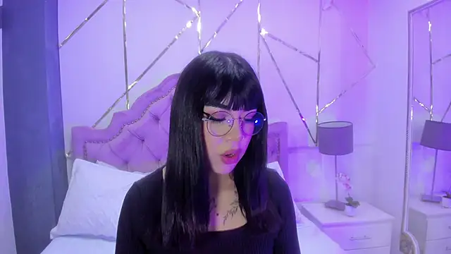 RoseCassie online show from January 2025 12:47:02 PM