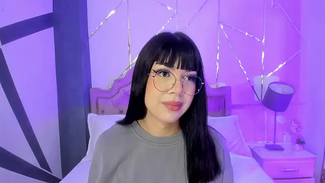 RoseCassie online show from January 2025 01:27:01 PM