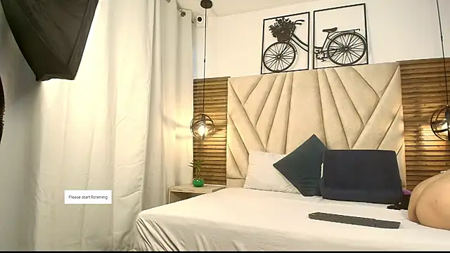 Valentinadiazz1 online show from September 2025 08:09:01 PM