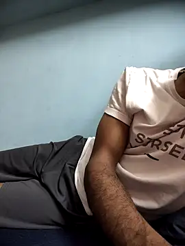 Snapshot of Treccy_91 chatting on January 2025 11:41:01 PM Treccy 91 online show from January 2025 11:41:01 PM