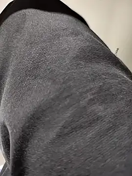 Snapshot of Treccy_91 chatting on January 2025 04:55:01 AM Treccy 91 online show from January 2025 04:55:01 AM