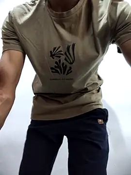 Snapshot of Treccy_91 chatting on October 2025 06:45:02 AM Treccy 91 online show from October 2025 06:45:02 AM