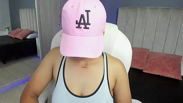 Dominick jones online show from January 2025 02:15:01 AM