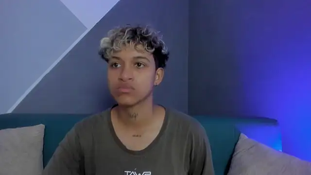 Dominick jones online show from February 2025 04:42:02 PM