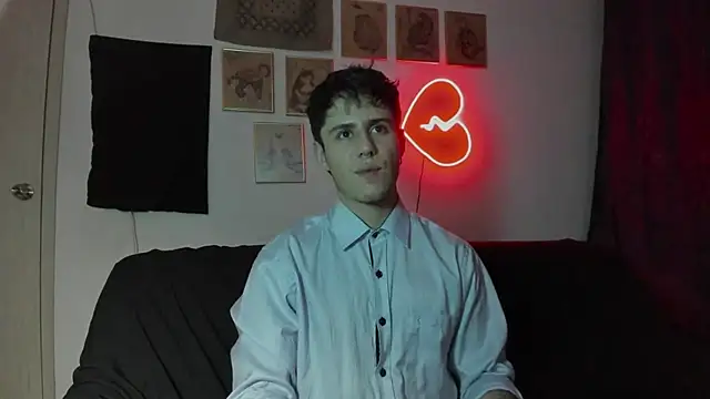 Snapshot of Antonello_Vannucci chatting on January 2025 08:18:01 PM Antonello Vannucci online show from January 2025 08:18:01 PM