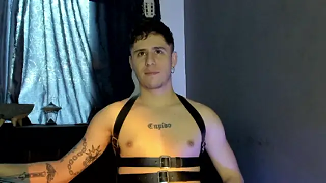 Snapshot of Antonello_Vannucci chatting on November 2025 03:35:01 PM Antonello Vannucci online show from November 2025 03:35:01 PM