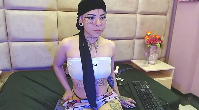 xbabymoonx online show from January 2025 11:13:01 PM