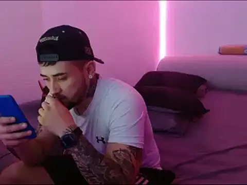 miia-liiam online show from January 2025 05:02:02 AM