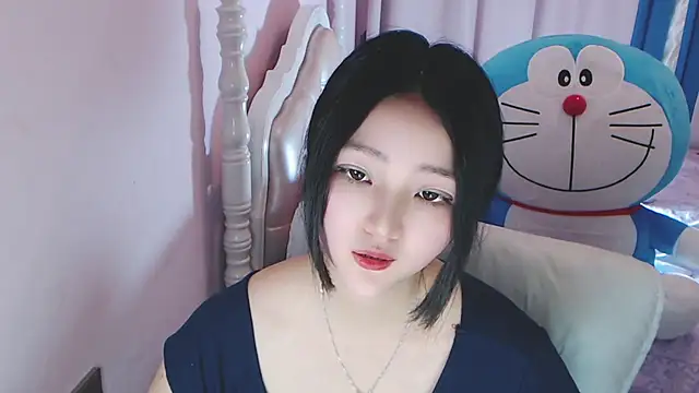 xiao-xiao-D online show from February 2025 08:17:02 AM