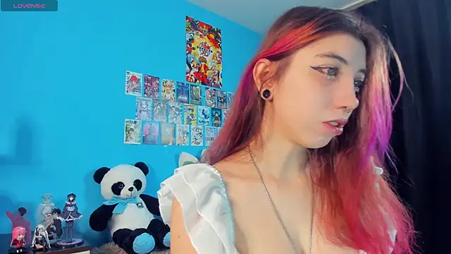 Snapshot of _Mindy_ chatting on October 2025 01:39:02 AM Mindy online show from October 2025 01:39:02 AM