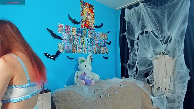 Snapshot of _Mindy_ chatting on November 2025 01:17:02 AM Mindy online show from November 2025 01:17:02 AM