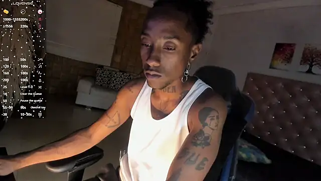 JhonyMiller  online show from November 2025 04:40:02 PM