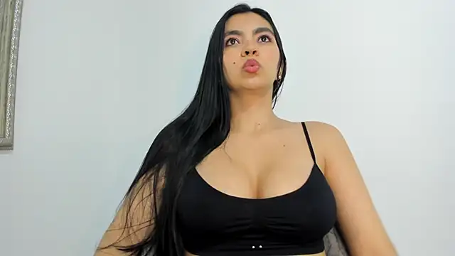 nathyy garcia online show from October 2025 03:20:02 AM