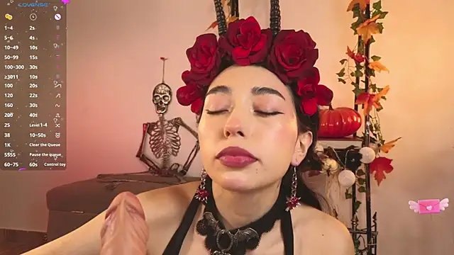 Snapshot of Sweet_Nyx chatting on November 2025 01:51:02 AM Sweet Nyx online show from November 2025 01:51:02 AM