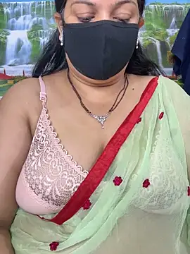 FlatVincy4 online show from September 2025 08:36:02 AM