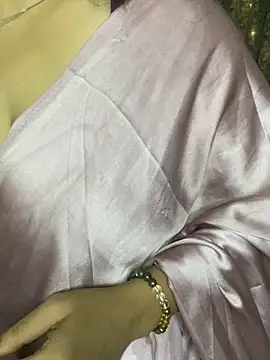 Snapshot of hot_menka chatting on October 2025 04:41:01 PM hot menka online show from October 2025 04:41:01 PM