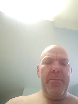 Snapshot of hoodratoui chatting on December 2025 02:55:01 PM hoodratoui online show from December 2025 02:55:01 PM