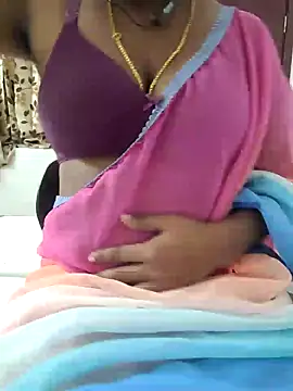 Snapshot of Tamilbigboobie chatting on January 2025 08:20:02 AM Tamilbigboobie online show from January 2025 08:20:02 AM