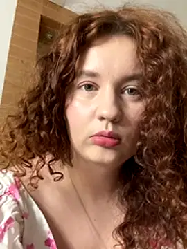 Snapshot of Anna_Desire_ chatting on November 2025 02:32:02 PM Anna Desire online show from November 2025 02:32:02 PM