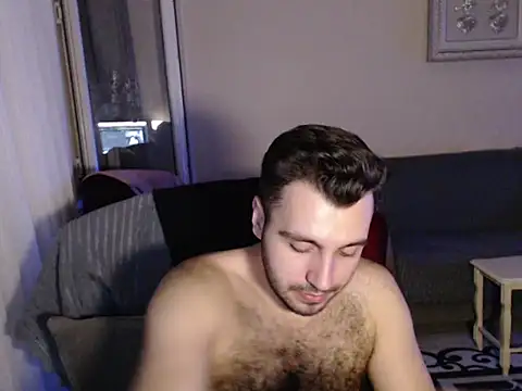 handsomeee04 online show from September 2025 09:28:02 PM