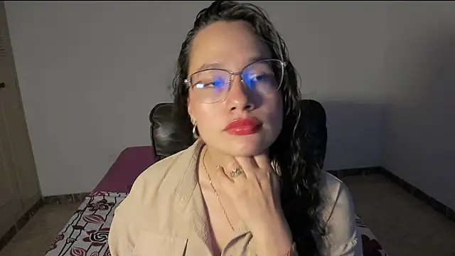 emmaTorres1 online show from March 2025 01:04:02 AM