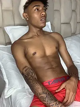 Boy cock18 online show from January 2025 02:14:01 AM