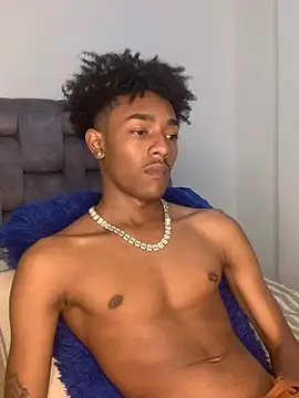 Boy cock18 online show from March 2025 04:14:02 AM