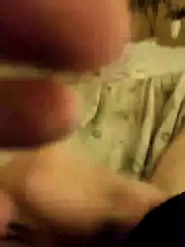 Snapshot of xxxdddxxx84 chatting on January 2025 02:02:01 AM xxxdddxxx84 online show from January 2025 02:02:01 AM