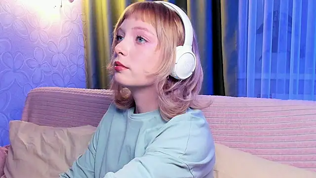 Snapshot of forget_me_not_eve chatting on October 2025 11:33:02 AM forget me not eve online show from October 2025 11:33:02 AM