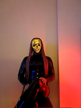 Snapshot of NoraInMask chatting on March 2025 03:48:01 PM NoraInMask online show from March 2025 03:48:01 PM